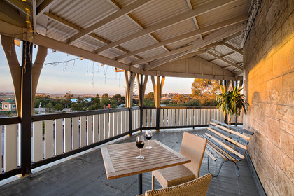 Alfresco balcony area for house guests and private functions Murray Bridge Hotel